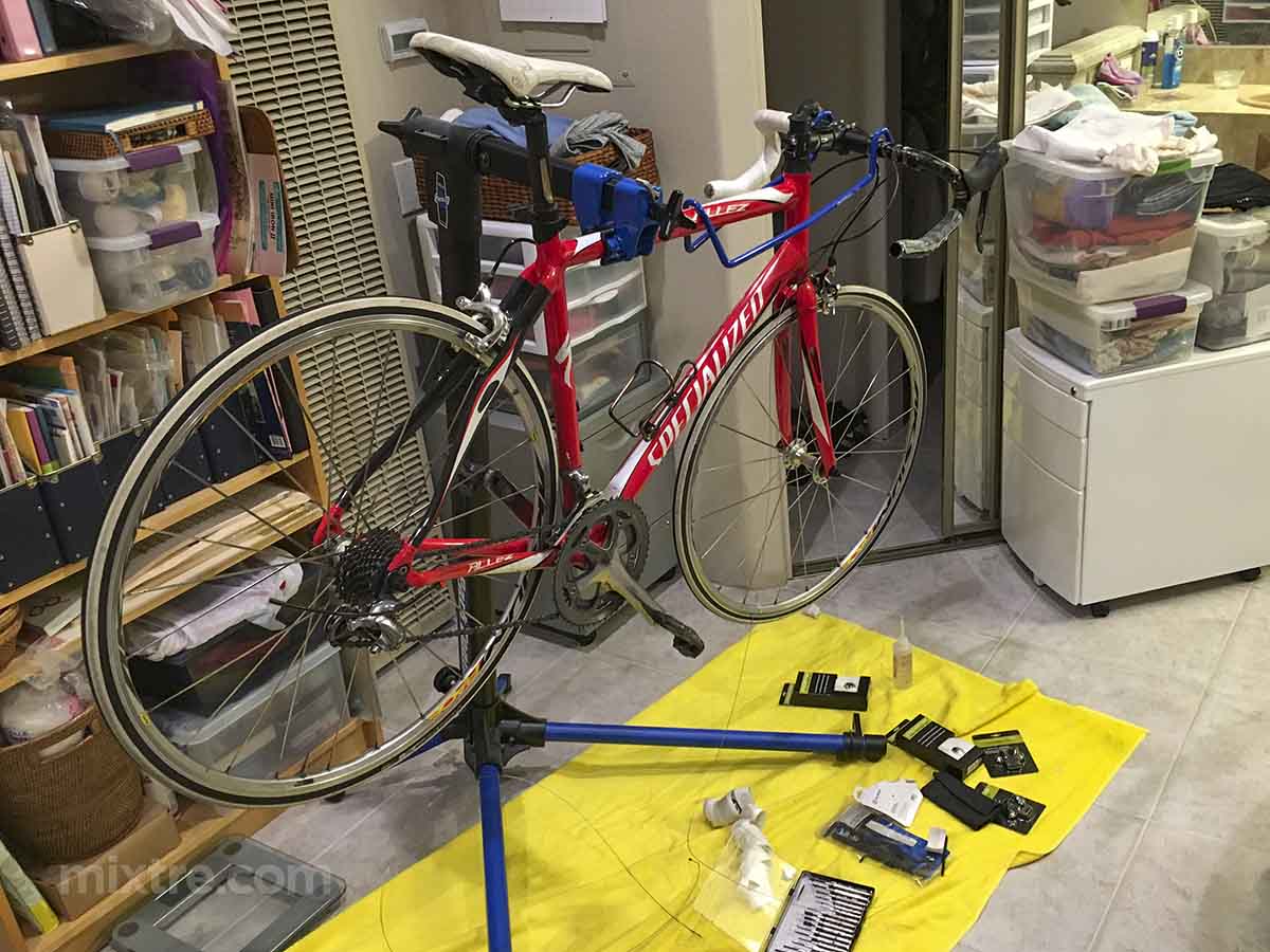 Doing maintenance on a 2007 Specialized Allez 