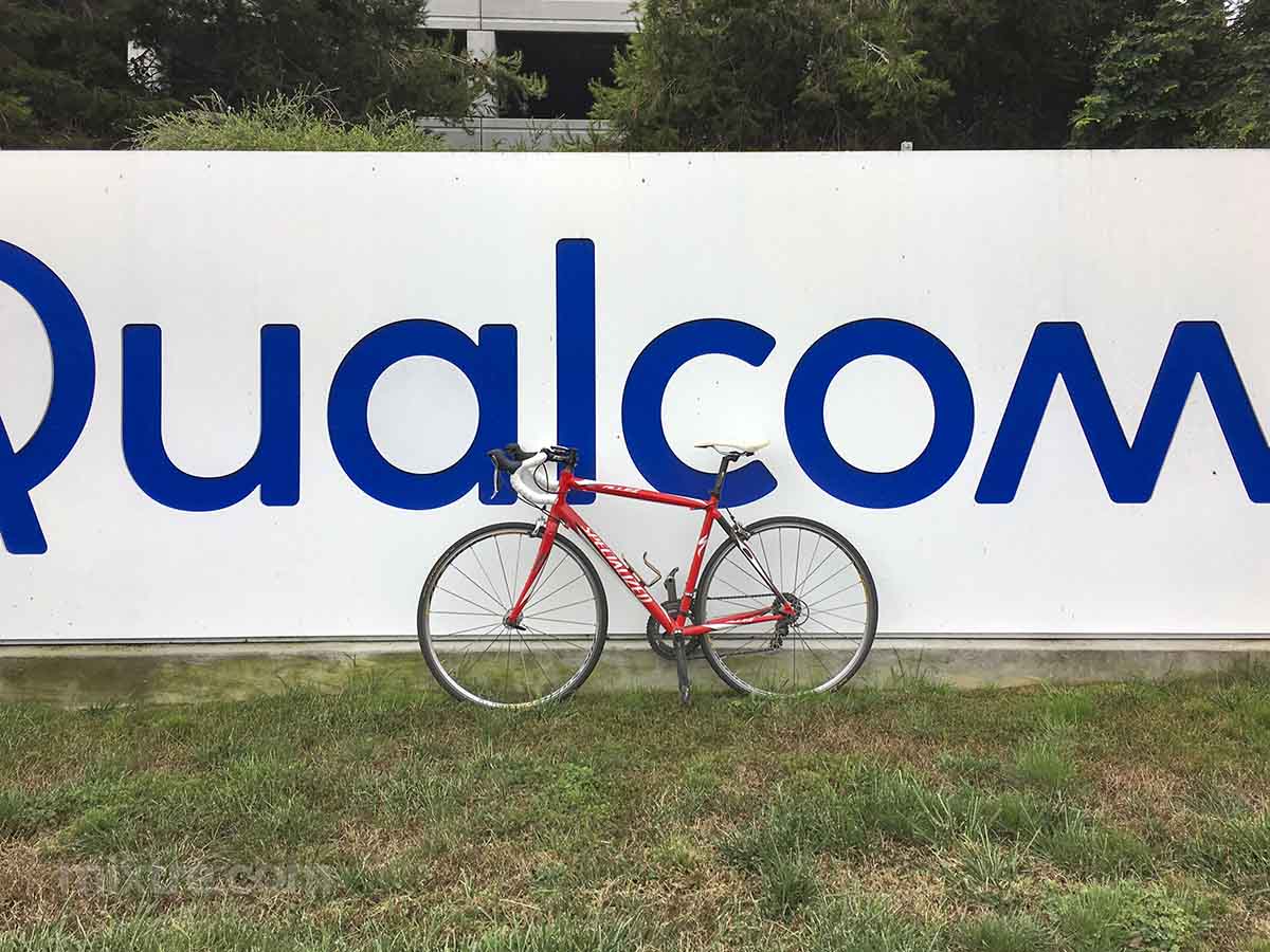 2007 Specialized Allez in front of QUALCOMM sign San Diego