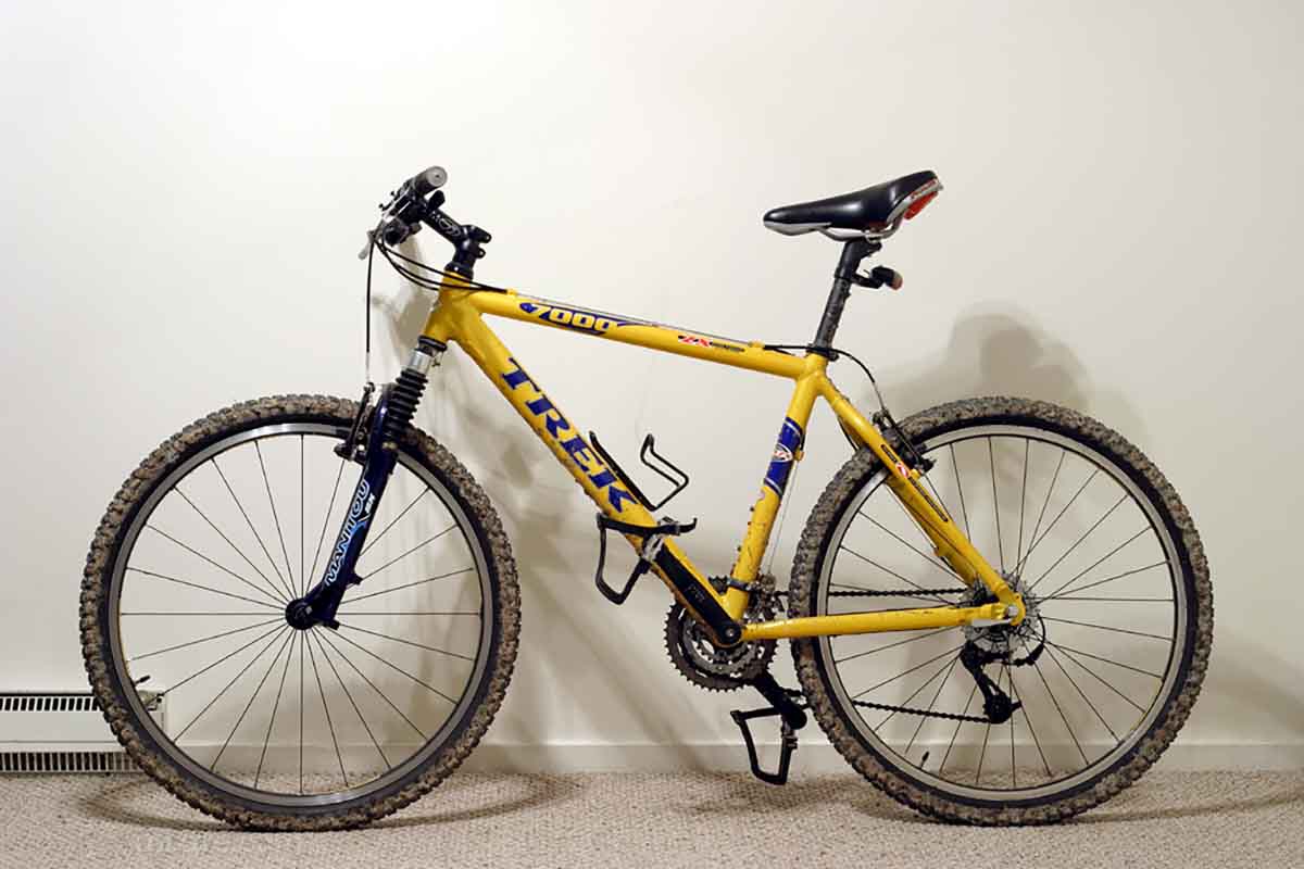 Muddy 2000 Yellow Trek 7000