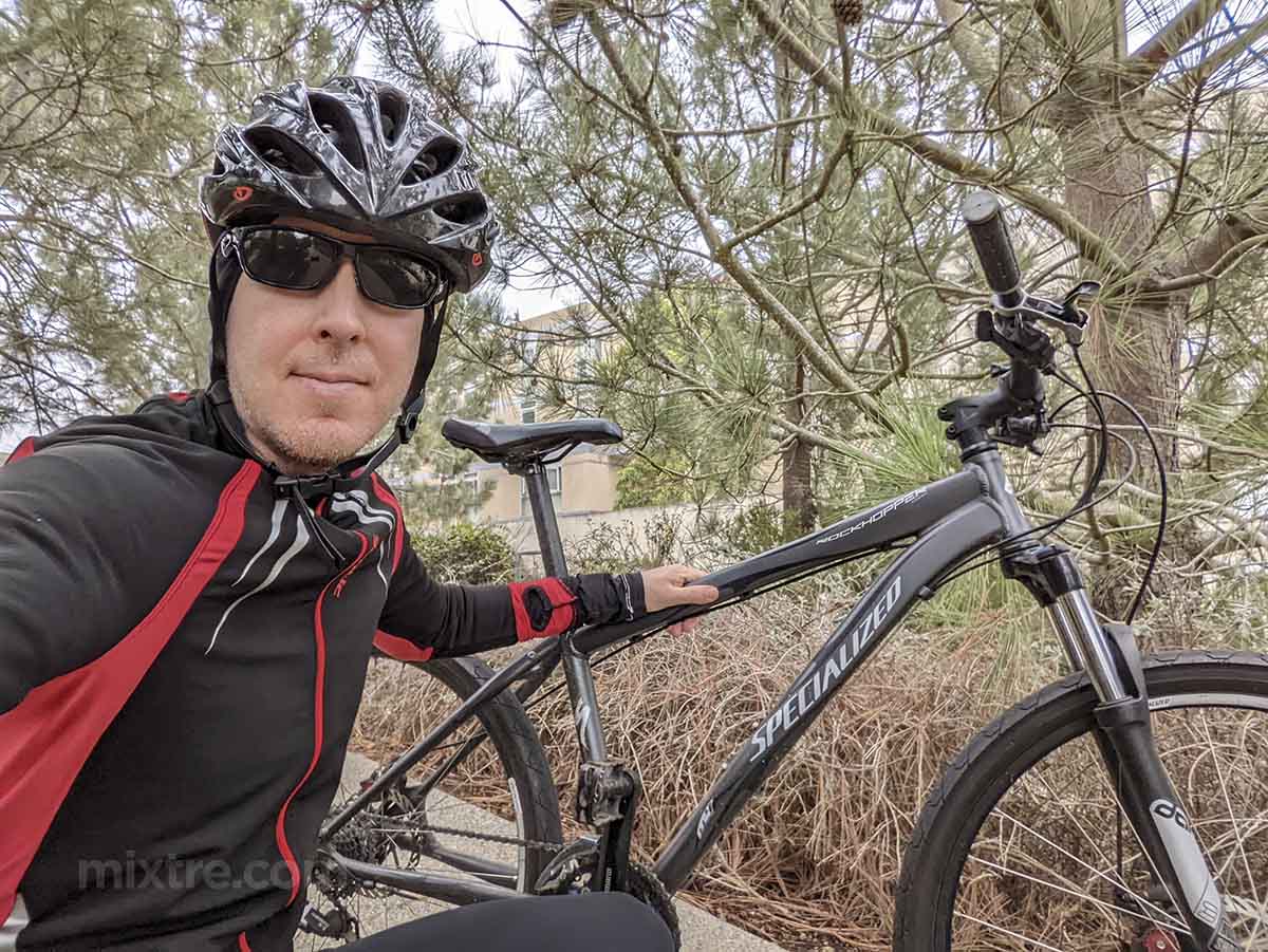 Scott posing with his 2009 Specialized Rockhopper 